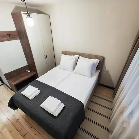 Lazara Casa de hóspedes Veliko Tŭrnovo